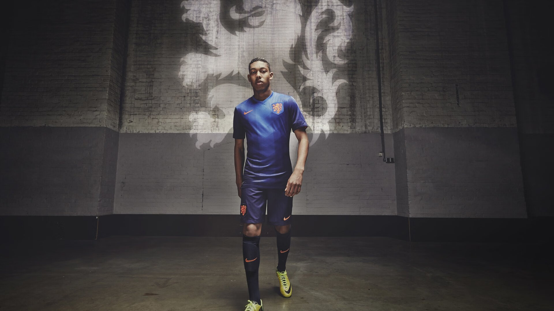 美国队赛后感谢团队支持，美国参赛队员